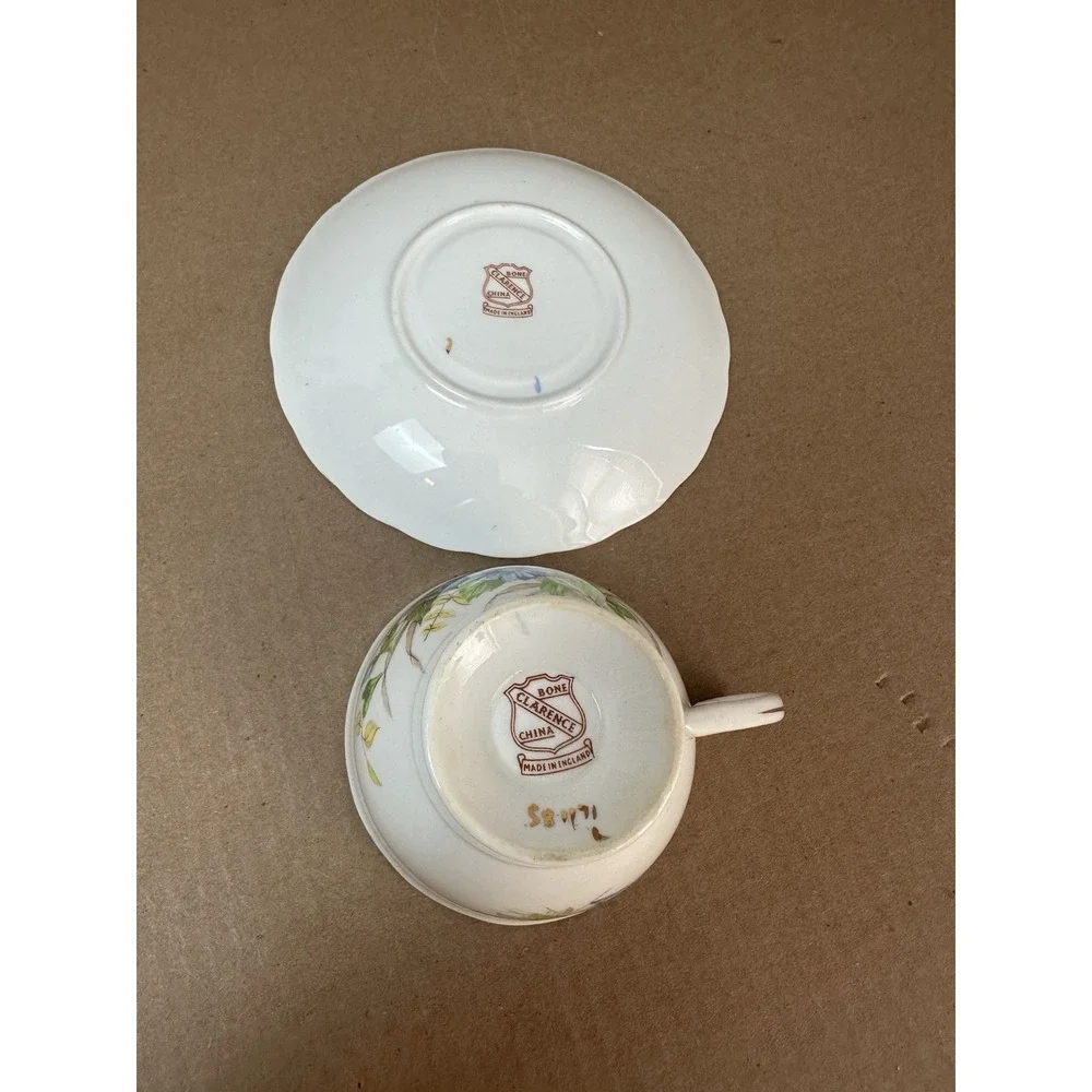 Clarence Bone China vintage clarence
